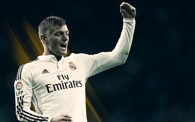 飞亚体育快讯-姆巴佩直播玩FIFA